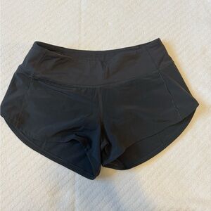 Lululemon Speed Up Shorts, 2.5 inseam, Sz 2, Dark Gray